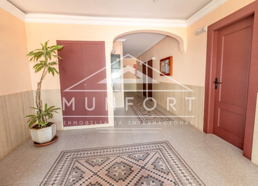 Appartement de 2 chambres de location de vacances à Dehesa de Campoamor - 900 € (Ref: 9944935)