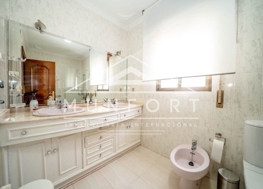 Appartement de 3 chambres à louer à Lo Pagan - 850 € (Ref: 9946050)