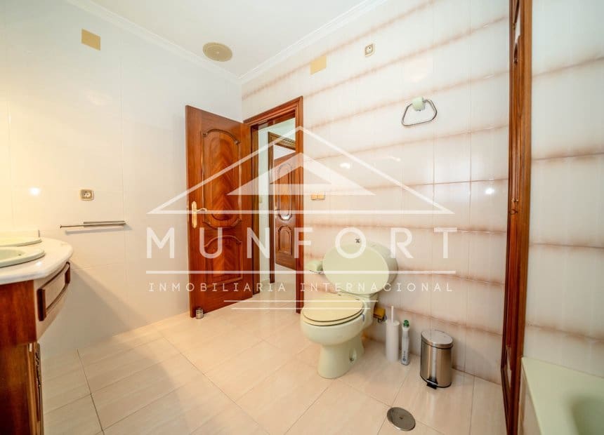 Appartement de 3 chambres à louer à Lo Pagan - 850 € (Ref: 9946050)