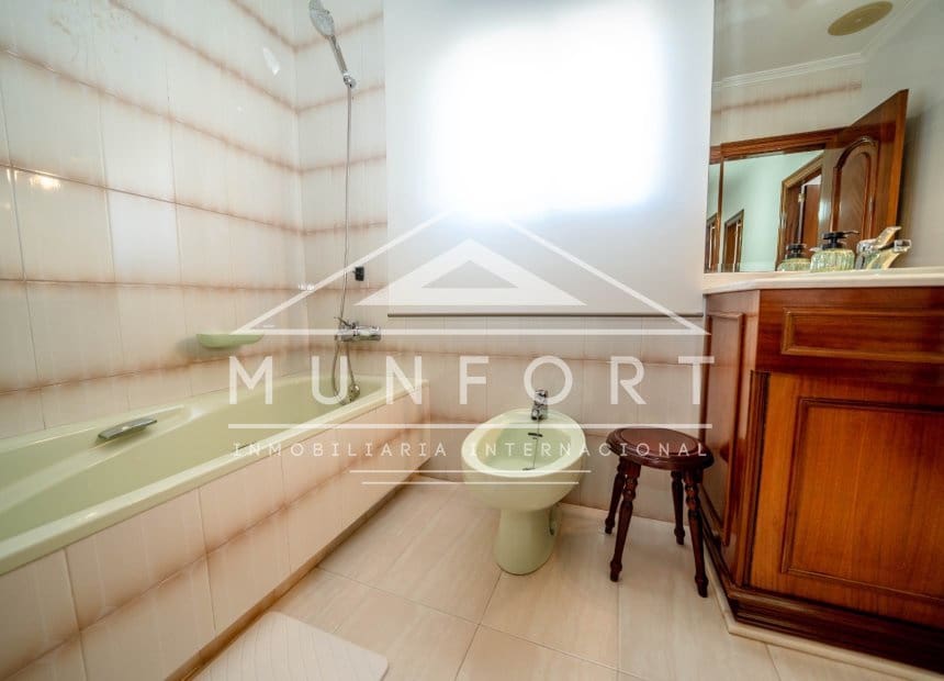 Appartement de 3 chambres à louer à Lo Pagan - 850 € (Ref: 9946050)