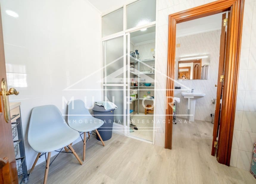 Appartement de 3 chambres à louer à Lo Pagan - 850 € (Ref: 9946050)