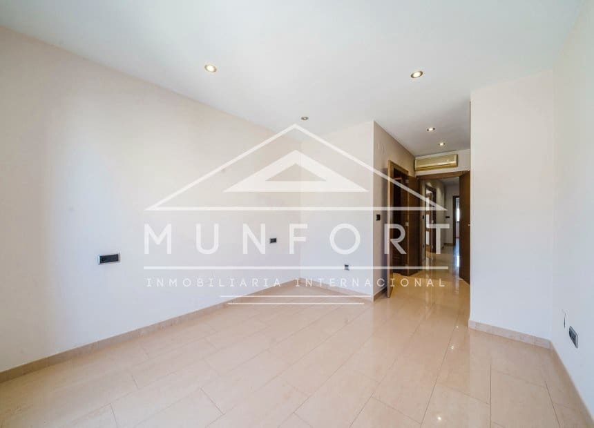 3 bedroom Apartment for sale in Pilar de la Horadada - € 289,900 (Ref: 9946335)