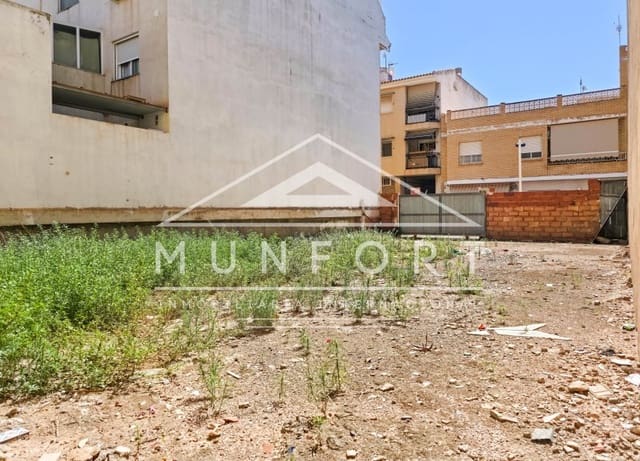 Byggegrund til salg i Centro, Los Alcázares - € 99.900 (Ref: 9948843)