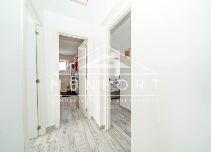 2 soverom Villa til salgs i Torrevieja med svømmebasseng - € 464 999 (Ref: 9948845)