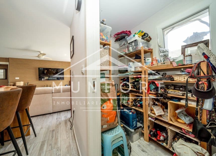 2 soverom Villa til salgs i Torrevieja med svømmebasseng - € 464 999 (Ref: 9948845)