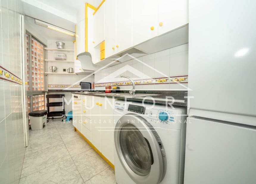 2 soverom Leilighet til leie i Dehesa de Campoamor - € 800 (Ref: 9956628)