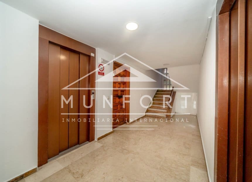 2 soverom Leilighet til leie i Dehesa de Campoamor - € 800 (Ref: 9956628)