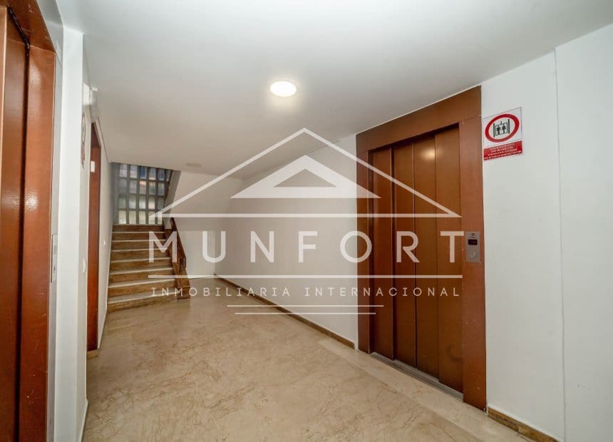 2 soverom Leilighet til leie i Dehesa de Campoamor - € 800 (Ref: 9956628)