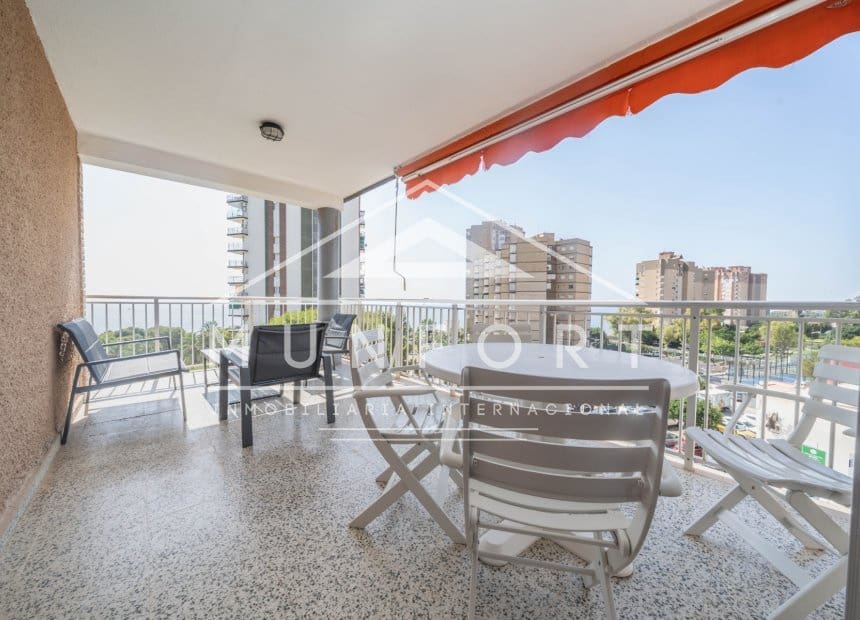 2 soverom Leilighet til leie i Dehesa de Campoamor - € 800 (Ref: 9956628)