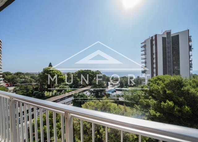 Apartamento de 2 habitaciones en Dehesa de Campoamor, Orihuela en alquiler - 800 € (Ref: 9956628)