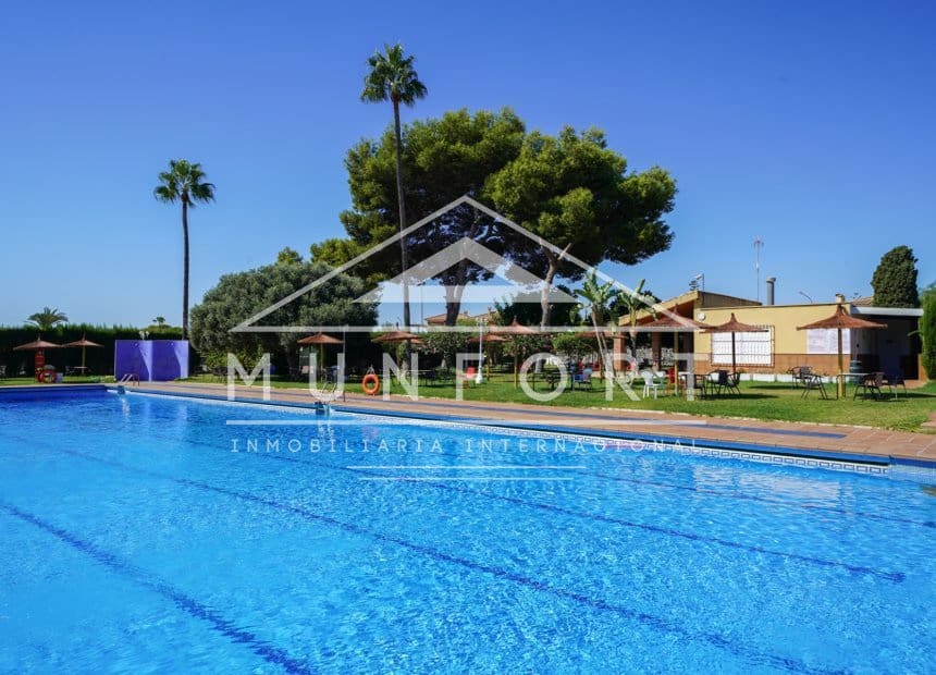 2 soverom Leilighet til leie i Dehesa de Campoamor - € 800 (Ref: 9956628)