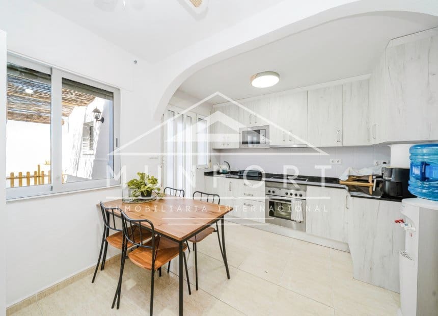 4 bedroom Townhouse for sale in Santiago de la Ribera with pool - € 199,900 (Ref: 9961533)