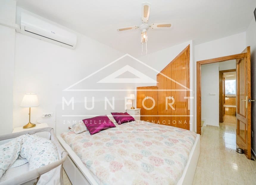 4 bedroom Townhouse for sale in Santiago de la Ribera with pool - € 199,900 (Ref: 9961533)