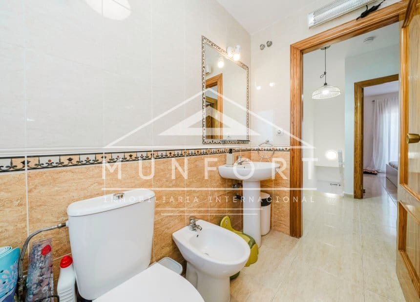 4 bedroom Townhouse for sale in Santiago de la Ribera with pool - € 199,900 (Ref: 9961533)