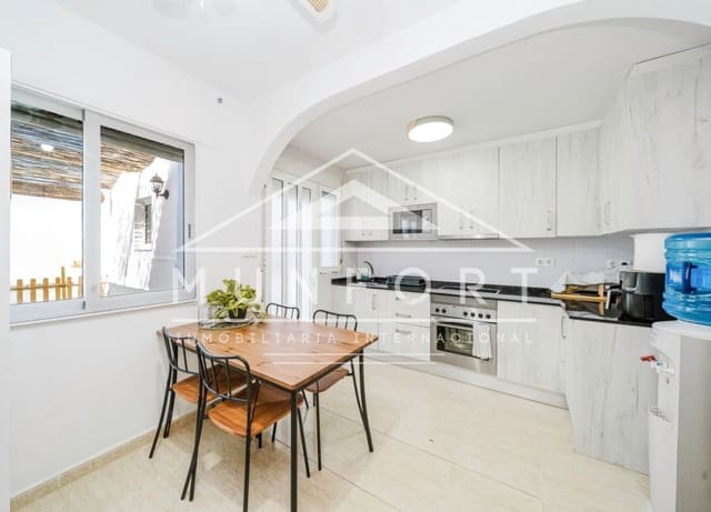 4 slaapkamer Huis te koop in Santiago de la Ribera, San Javier met zwembad - € 199.000 (Ref: 9961533)