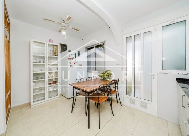 4 slaapkamer Huis te koop in Santiago de la Ribera, San Javier met zwembad - € 199.000 (Ref: 9961533)