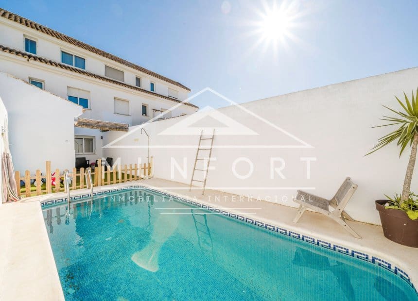 4 bedroom Townhouse for sale in Santiago de la Ribera with pool - € 199,900 (Ref: 9961533)