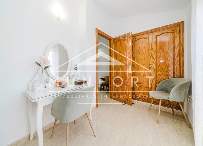4 bedroom Townhouse for sale in Santiago de la Ribera with pool - € 199,900 (Ref: 9961533)