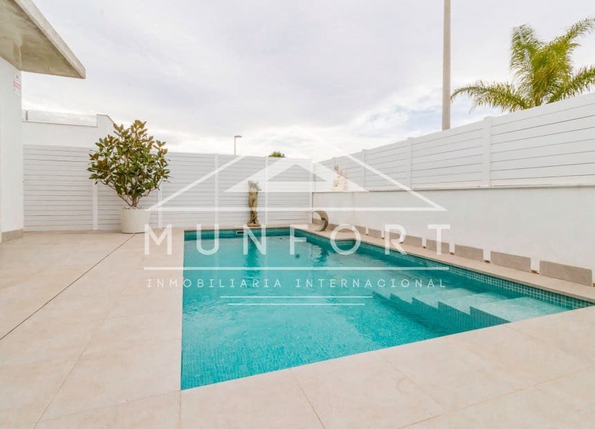 3 sovrum Villa till salu i Sucina med pool - 419 900 € (Ref: 9961632)