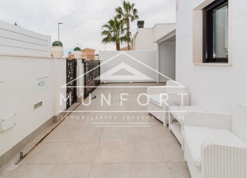 3 sovrum Villa till salu i Sucina med pool - 419 900 € (Ref: 9961632)