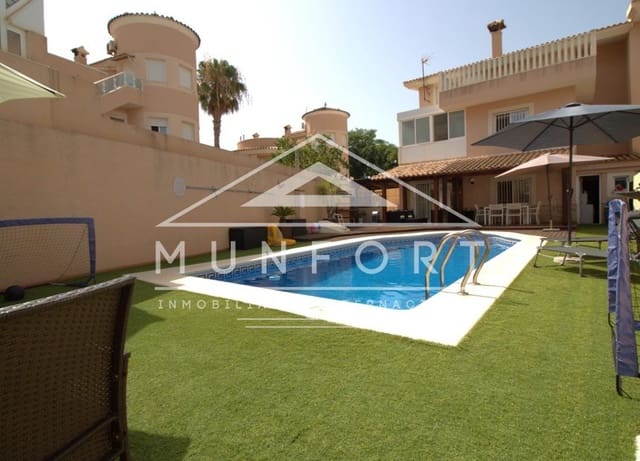 6 soveværelse Villa til salg i Cabo de Palos, Cartagena med swimmingpool - € 759.900 (Ref: 9965812)