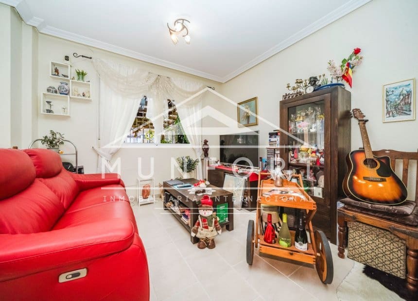 2 bedroom Townhouse for sale in Villamartin with pool - € 211,500 (Ref: 9969025)