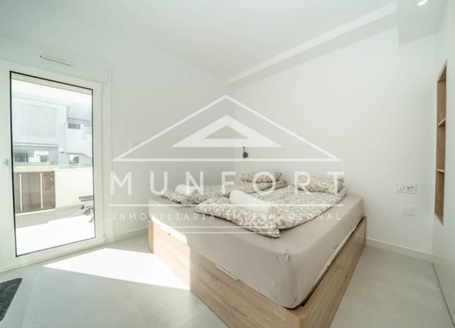 2 soverom Bungalow til salgs i Pilar de la Horadada ciudad, Pilar de la Horadada med svømmebasseng - € 285 000 (Ref: 9971508)