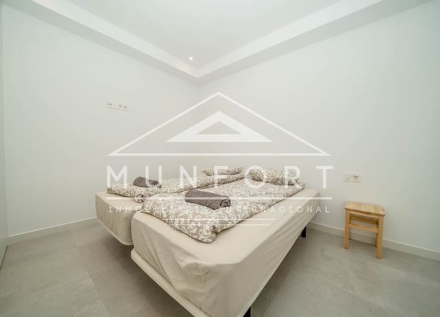 2 soverom Bungalow til salgs i Pilar de la Horadada ciudad, Pilar de la Horadada med svømmebasseng - € 285 000 (Ref: 9971508)