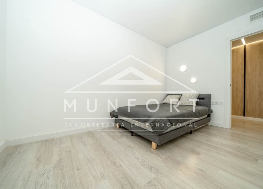 2 soverom Leilighet til salgs i Torrevieja - € 254 000 (Ref: 9972255)
