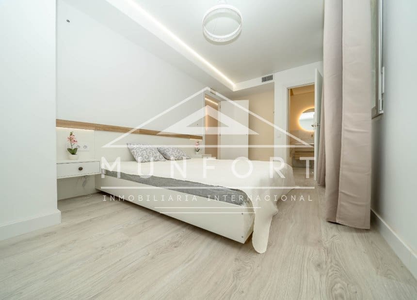 2 soverom Leilighet til salgs i Torrevieja - € 254 000 (Ref: 9972255)