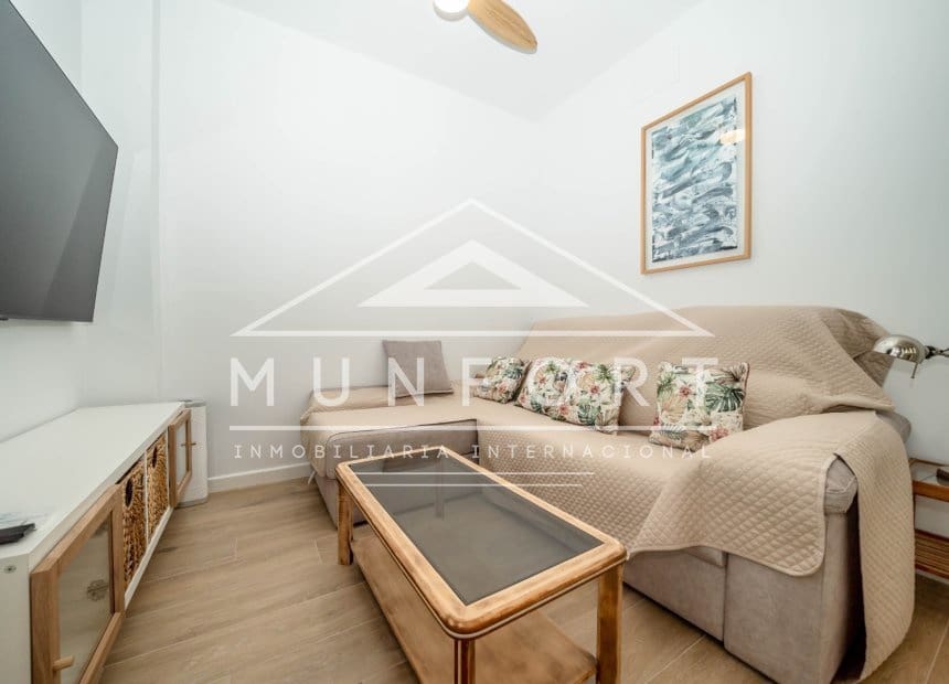 Studio til leje i Dehesa de Campoamor med swimmingpool - € 550 (Ref: 9975842)
