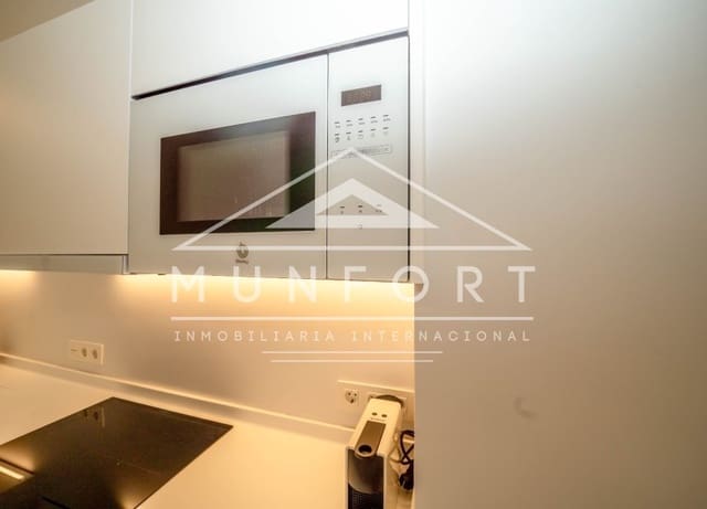 Studio te huur in Dehesa de Campoamor, Orihuela met zwembad - € 550 (Ref: 9975842)
