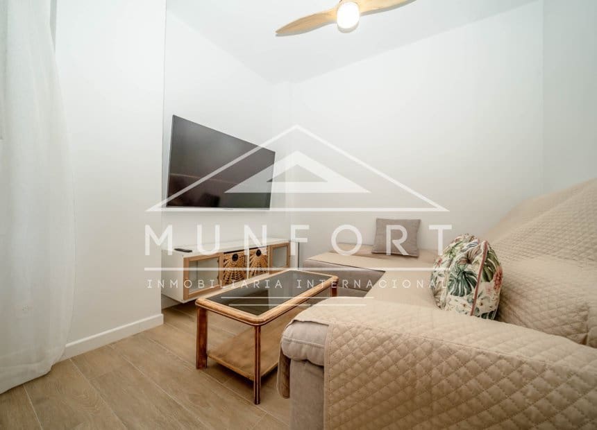 Studio til leje i Dehesa de Campoamor med swimmingpool - € 550 (Ref: 9975842)