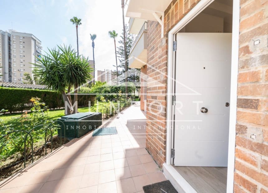 Studio til leje i Dehesa de Campoamor med swimmingpool - € 550 (Ref: 9975842)