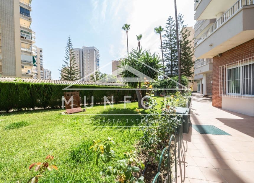 Studio til leje i Dehesa de Campoamor med swimmingpool - € 550 (Ref: 9975842)