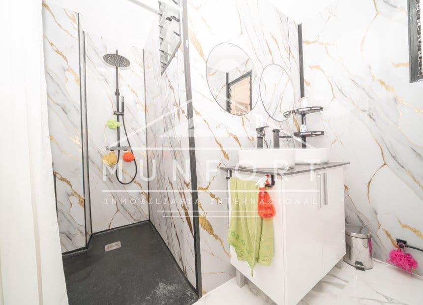 4 sovrum Lägenhet till salu i Los Cuarteros - 245 000 € (Ref: 9977982)