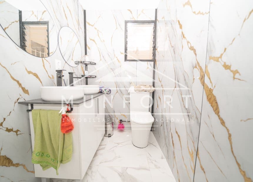 4 sovrum Lägenhet till salu i Los Cuarteros - 245 000 € (Ref: 9977982)