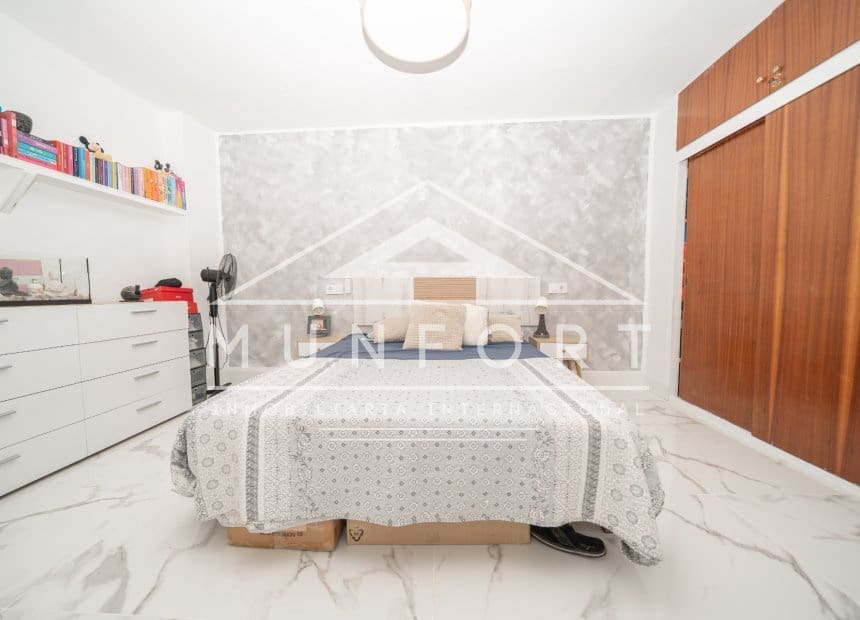 4 sovrum Lägenhet till salu i Los Cuarteros - 245 000 € (Ref: 9977982)