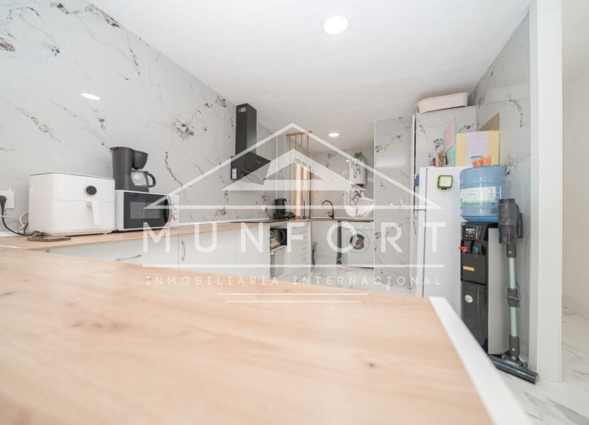 4 sovrum Lägenhet till salu i Los Cuarteros - 245 000 € (Ref: 9977982)