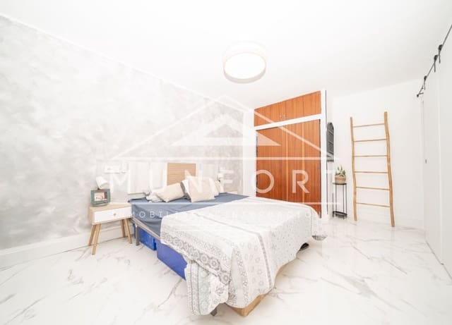 4 sovrum Lägenhet till salu i Los Cuarteros, San Pedro del Pinatar - 245 000 € (Ref: 9977982)