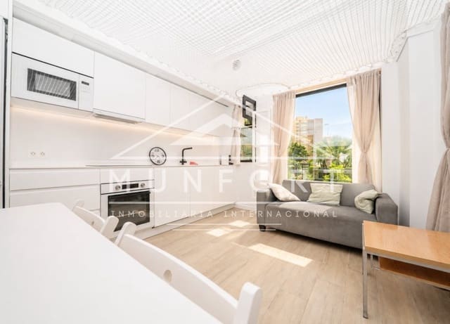 1 slaapkamer Studio te huur in Dehesa de Campoamor, Orihuela - € 550 (Ref: 9977984)