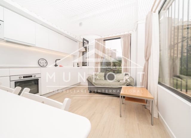 1 slaapkamer Studio te huur in Dehesa de Campoamor, Orihuela - € 550 (Ref: 9977984)