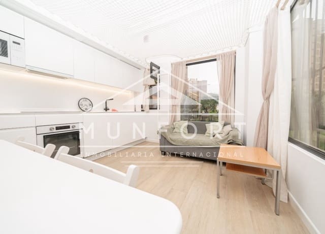 1 slaapkamer Studio te huur in Dehesa de Campoamor, Orihuela - € 550 (Ref: 9977984)