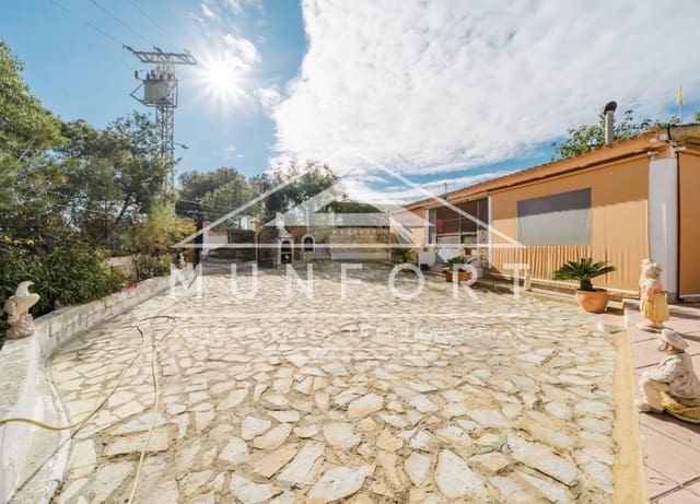 3 soveværelse Finca/Landehus til salg i El Edén, Guardamar del Segura med swimmingpool - € 450.000 (Ref: 9983969)
