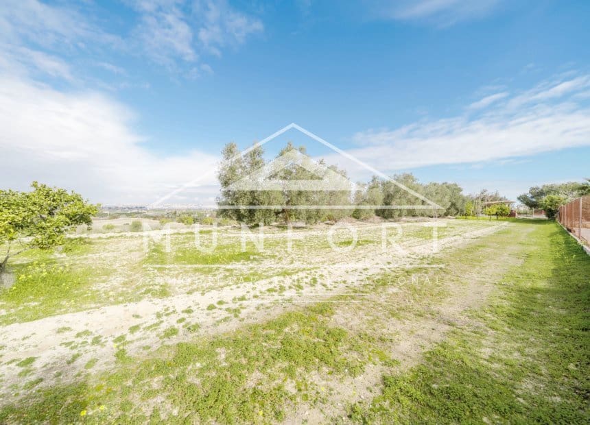 3 sovrum Finca/Hus på landet till salu i Guardamar del Segura med pool - 450 000 € (Ref: 9983969)