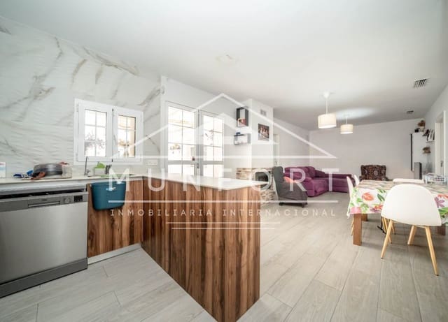 4 bedroom Townhouse for sale in Pilar de la Horadada ciudad, Pilar de la Horadada - € 325,000 (Ref: 9984239)