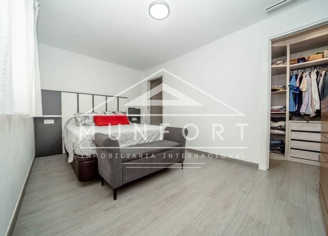 4 bedroom Townhouse for sale in Pilar de la Horadada ciudad, Pilar de la Horadada - € 325,000 (Ref: 9984239)
