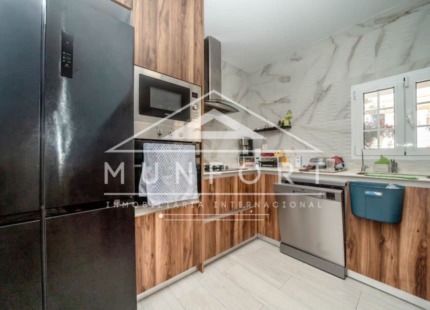 4 bedroom Townhouse for sale in Pilar de la Horadada - € 325,000 (Ref: 9984239)