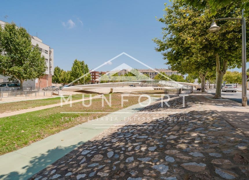 4 bedroom Townhouse for sale in Pilar de la Horadada - € 325,000 (Ref: 9984239)