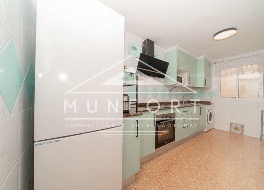 2 soveværelse Lejlighed til salg i Torrevieja - € 215.000 (Ref: 9985842)